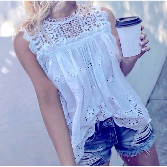 Boho Lace Hollow Out Embroidered Sleeveless Blouse - Picture 4 of 6